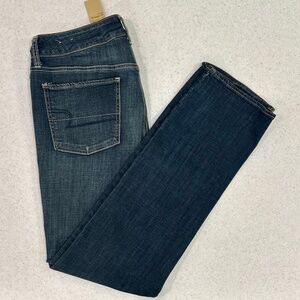 NWT American Eagle Outfitters Super Stretch straight leg jeans 30 inseam